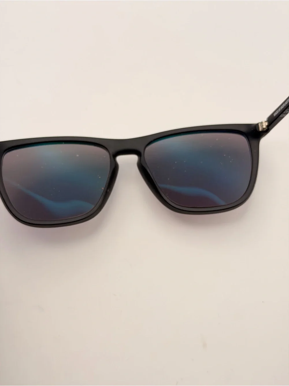 Arnette Sunglasses, excellent, cover included